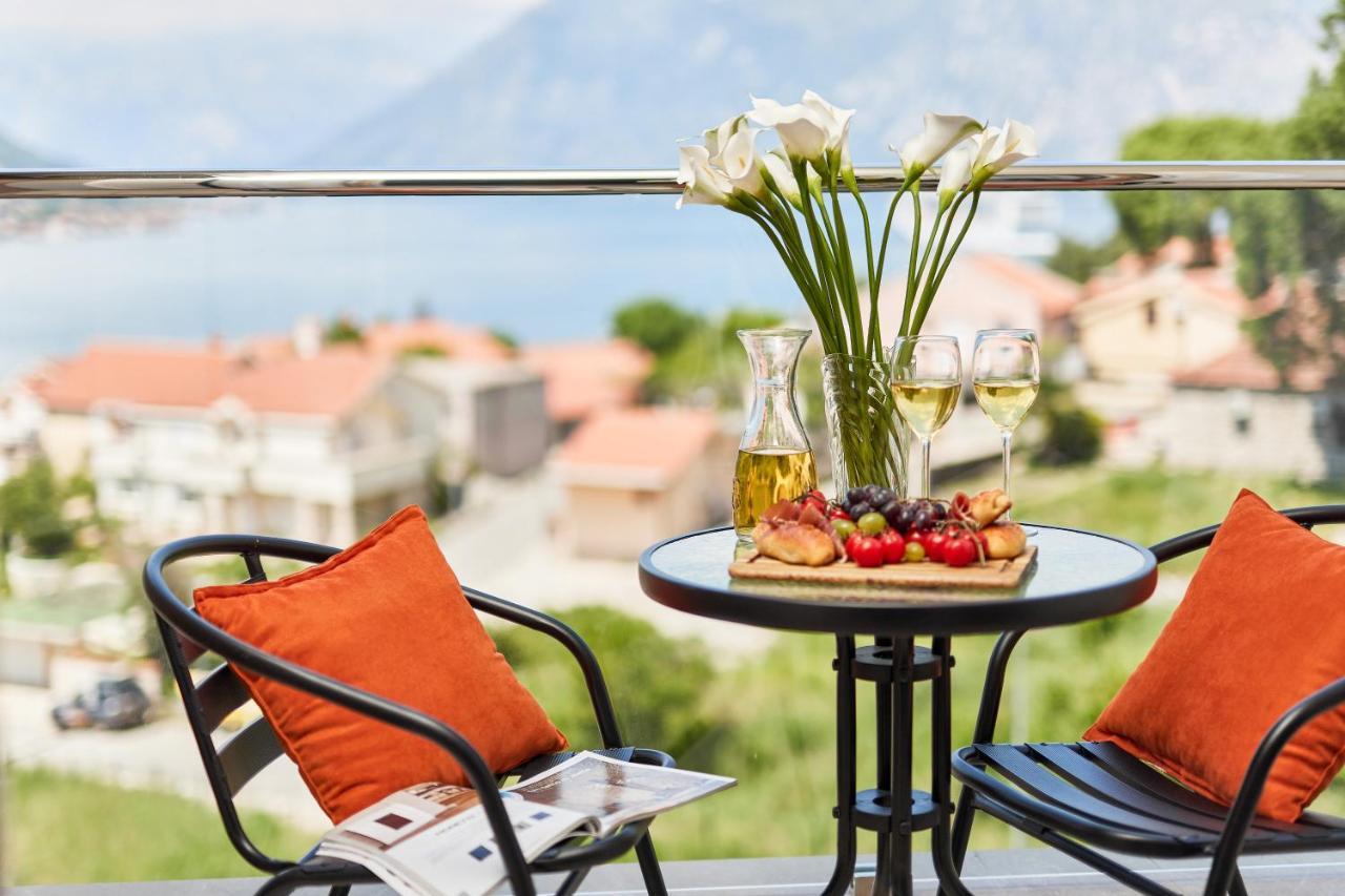 M&M&M Apartments Kotor Luaran gambar
