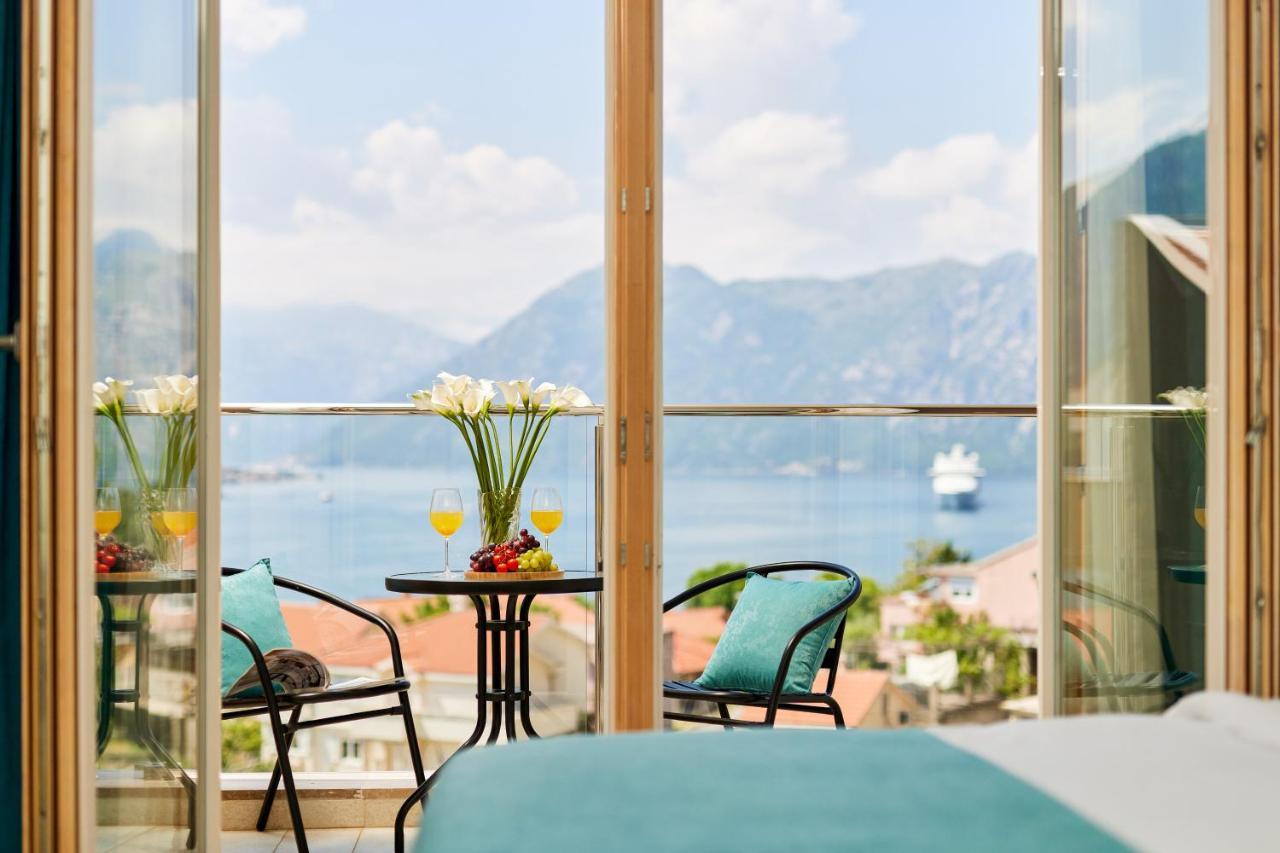 M&M&M Apartments Kotor Luaran gambar