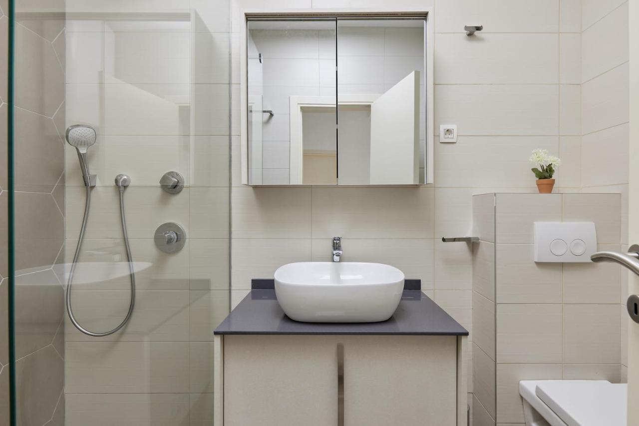 M&M&M Apartments Kotor Luaran gambar