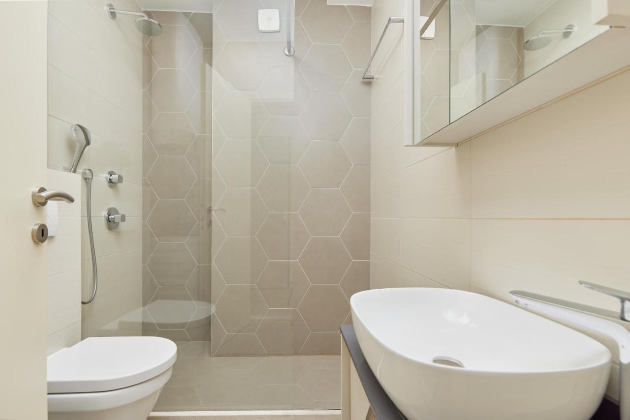 M&M&M Apartments Kotor Luaran gambar