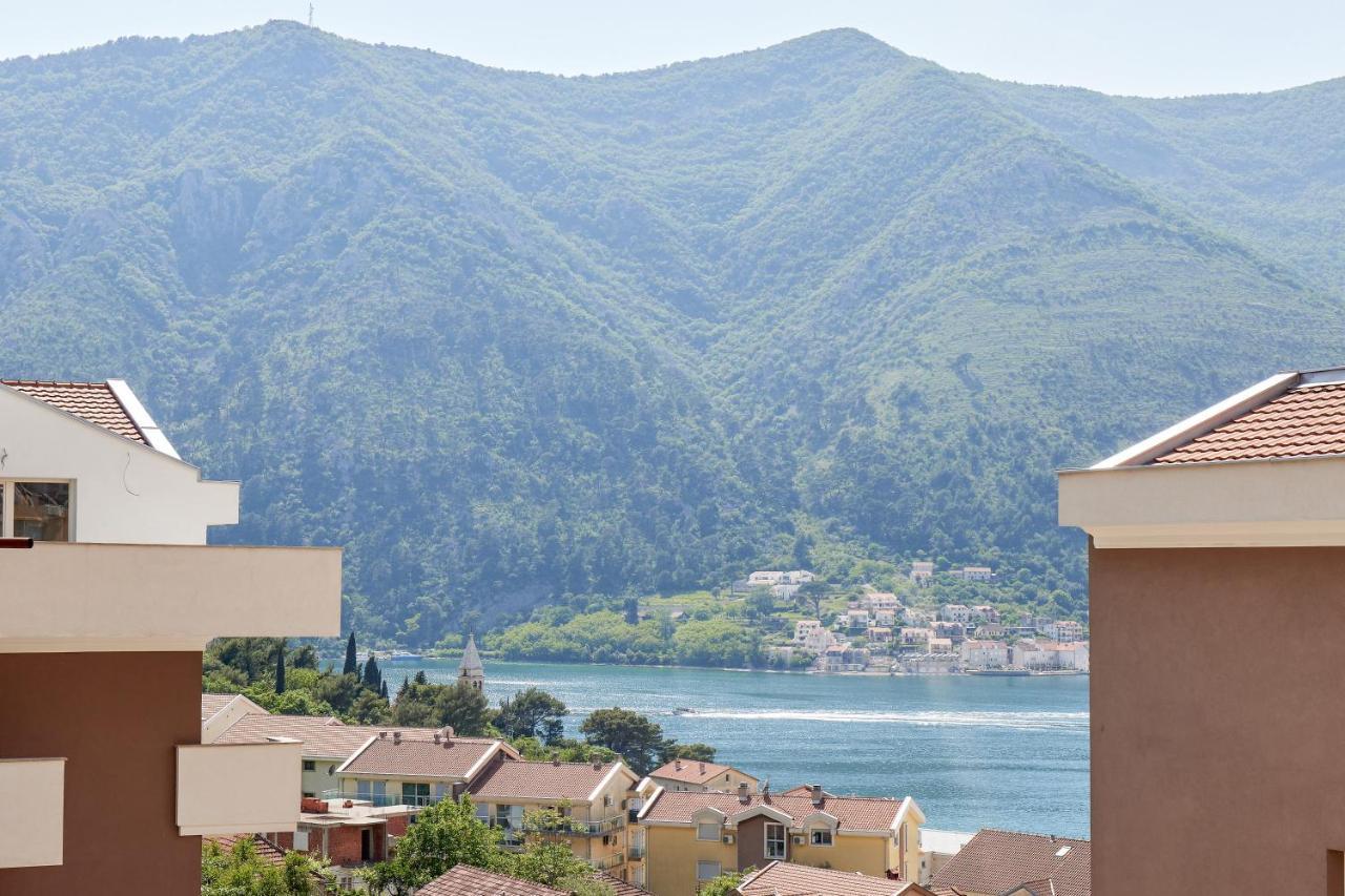 M&M&M Apartments Kotor Luaran gambar
